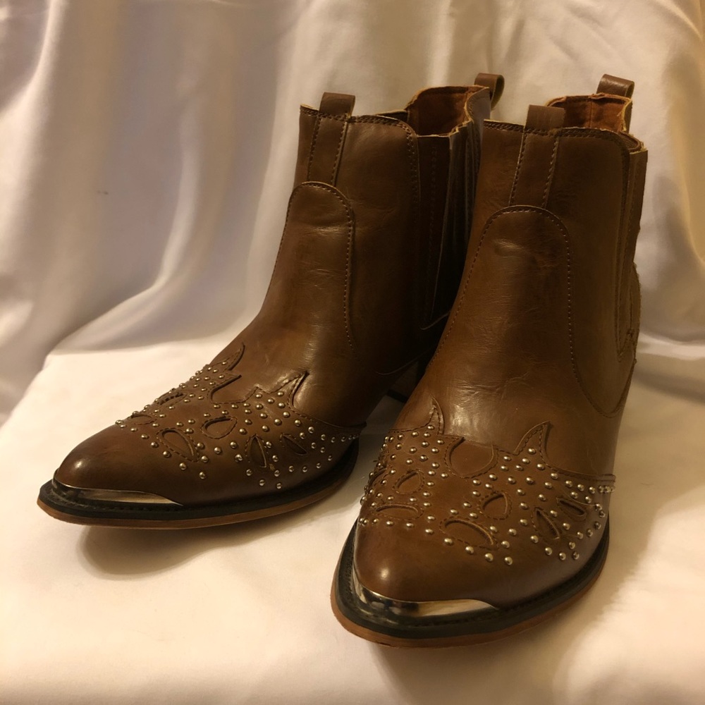 Short Cowboy Booties